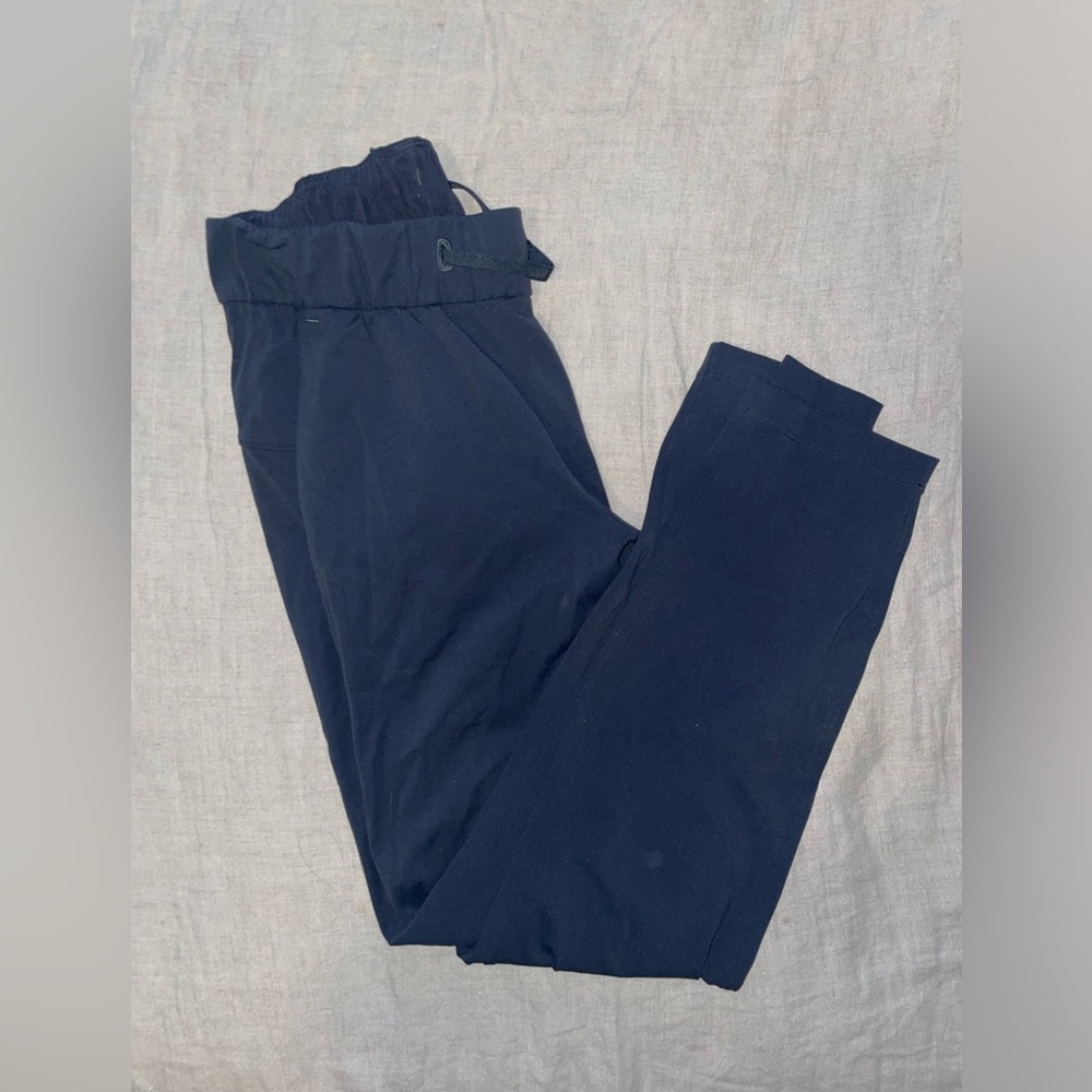 Dark gray lululemon joggers